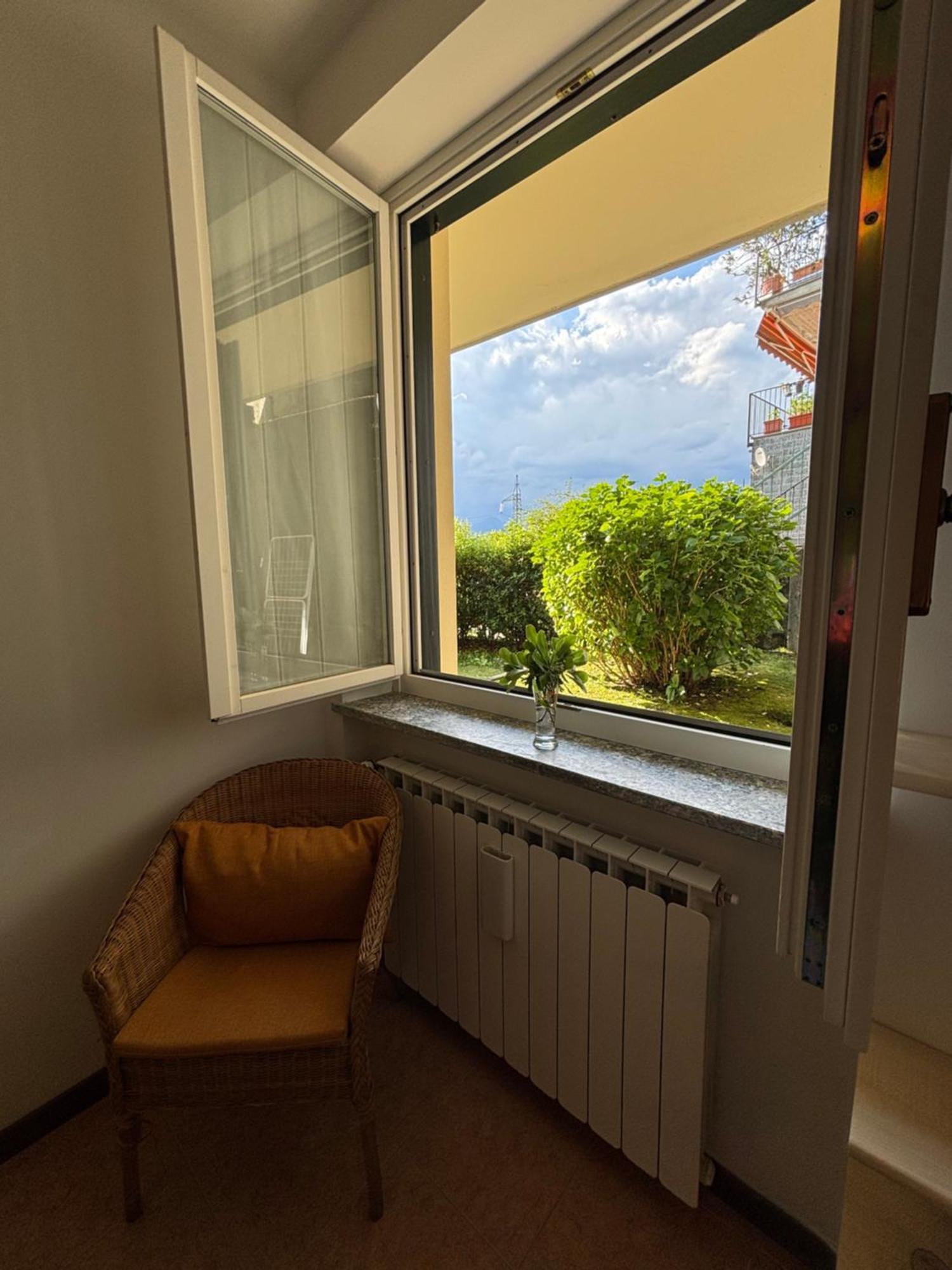 Ortensia Lake Como - Perfect For Couple And Pets Varenna Buitenkant foto